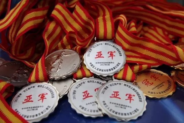 体育，不该是“只许我家赢”（点到·体育“饭圈”思考①）